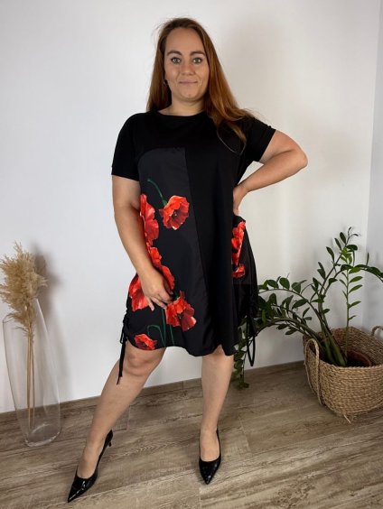 Šaty volnočasové krátký rukáv dámské nadrozměr AVOLA (52/54/56 ONE SIZE) ITALSKÁ MÓDA IM425202-3/DUR (Velikost 54/56, Barva Černá)