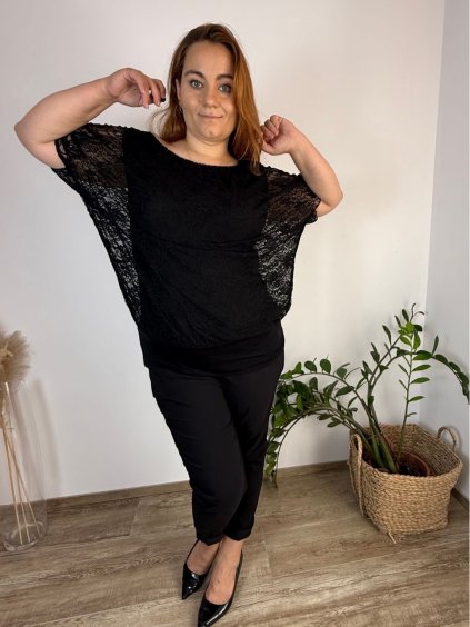 Tunika elegantní krajková krátký rukáv dámská nadrozměr (46/48/50 ONE SIZE) ITALSKÁ MÓDA IMSM250001/DUR (Velikost 48/50, Barva Černá)