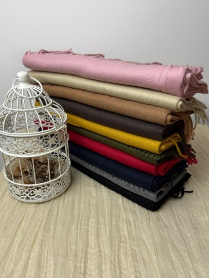 Šála podzimní zimní dámská (ONE SIZE) QGT TREND LIS25SH-2099/DUR (Velikost ONE SIZE, Barva béžová)