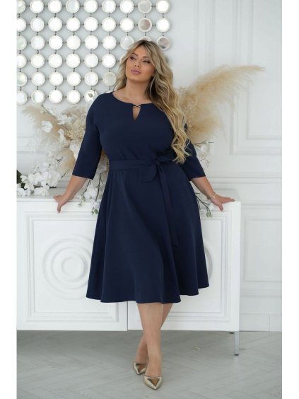 Šaty s páskem elegantní 3/4 rukáv dámské nadrozměr (38-48) POLSKÁ MÓDA PMLLD255056-1/DUR (Velikost 38, Barva tmavě modrá)