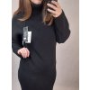 Šaty pletené s rolákem dlouhý rukáv dámský nadrozměr (XL/2XL ONE SIZE) ITALSKÁ MÓDA IM821027 (Velikost XL/2XL, Barva Černá)