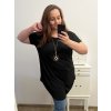 Tunika s příveškem krátký rukáv dámská nadrozměr (2XL/3XL/4XL ONE SIZE) ITALSKÁ MÓDA IMC23020/DU (Velikost 3XL/4XL, Barva Černá)
