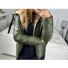 Bunda podzimní  s kapucí dámská (XS-XL) POLSKÁ MóDA PMWC23B8219-11 (Velikost XS, Barva zelená khaki)