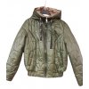Bunda podzimní  s kapucí dámská (XS-XL) POLSKÁ MóDA PMWC23B8219-11 (Velikost XS, Barva zelená khaki)
