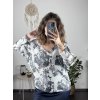 Svetr oversize krátký rukáv tenký s potiskem dámský (M/L ONE SIZE) ITALSKá MóDA IMSM24OAZA/DUR (Velikost M/L, Barva bílá)