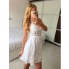 Šaty krátké háčkované letní na ramínka dámské (S/M ONE SIZE) ITALSKÁ MÓDA IMPSH2488382/DU (Velikost S/M/L, Barva bílá)