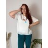 Tunika elegantní s přívěskem krátký rukáv dámská nadrozměr (46/48/50 ONE SIZE) ITALSKÁ MÓDA IMSM25MILANO/DU (Velikost 48/50, Barva béžová)