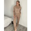 Souprava úpletová svetr s kapucí a kalhoty dámská (S/M ONE SIZE) ITALSKÁ MÓDA IMPMD237076/DR