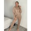 Souprava úpletová svetr s kapucí a kalhoty dámská (S/M ONE SIZE) ITALSKÁ MÓDA IMPMD237076/DR