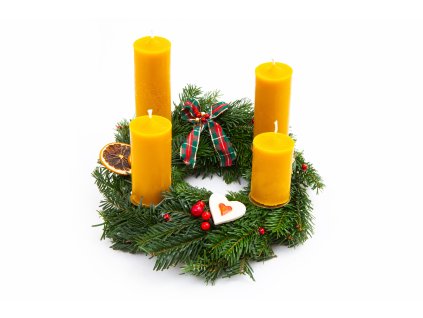 Odstupňované adventní svíce