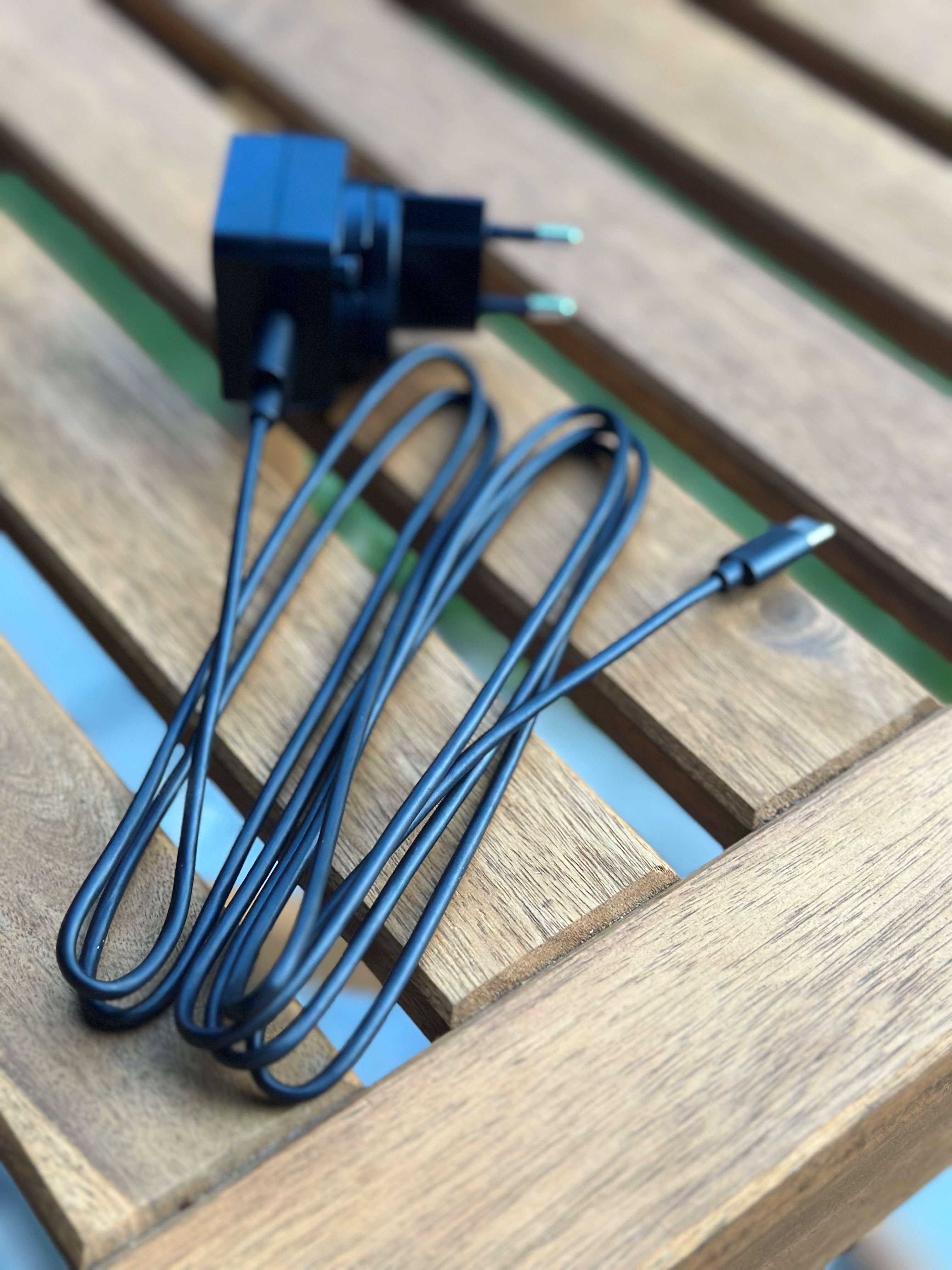 Bluesound Node Nano on table adapter