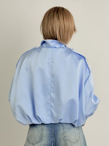 Světle modrá bunda SATEN