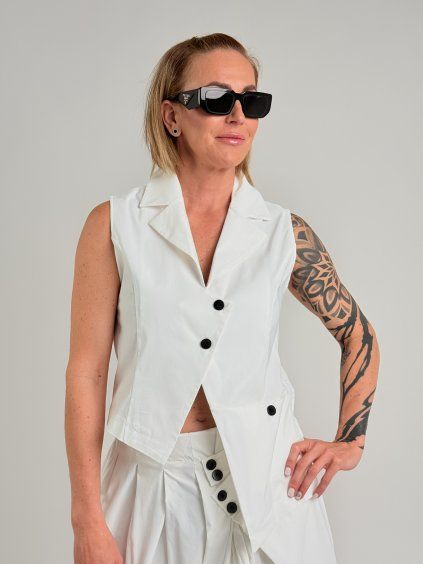 Smetanová vesta SHELBY
