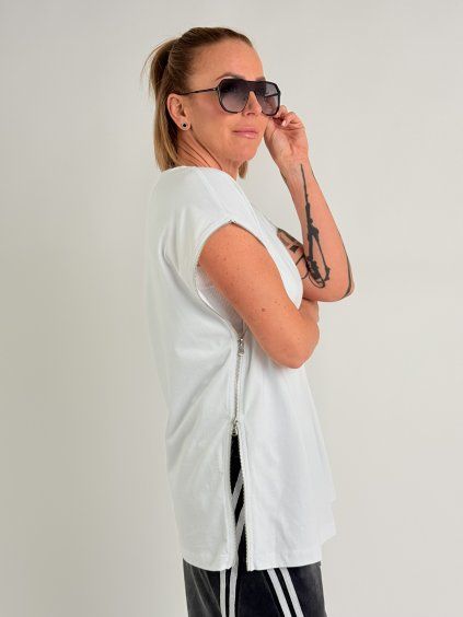 Bílé triko BODY