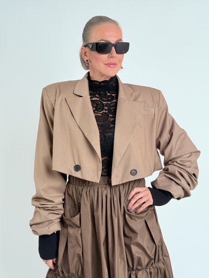 Cappuccino hovorí JASMIN