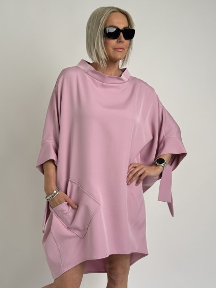 Púdrovo ružové kimono šaty