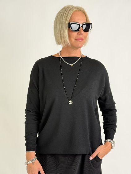 Čierny sveter Judy