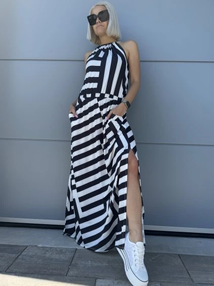 dlouhé dámské šaty