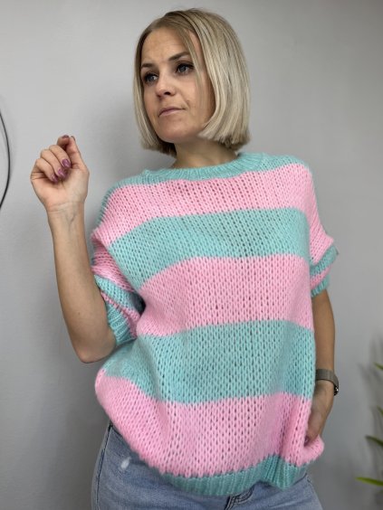 Pruhovaný pastelový svetr