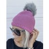 dámská čepice s bambulí