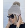 dámská čepice s bambulí