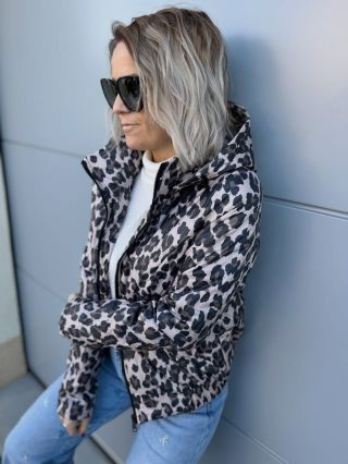 ✨ JARNÍ NOVINKA 🐆🖤 ✨ Lehká, stylová a dokonale praktická! Tahle jarní bunda s leopardím vzorem oživí každý outfit a přitom...