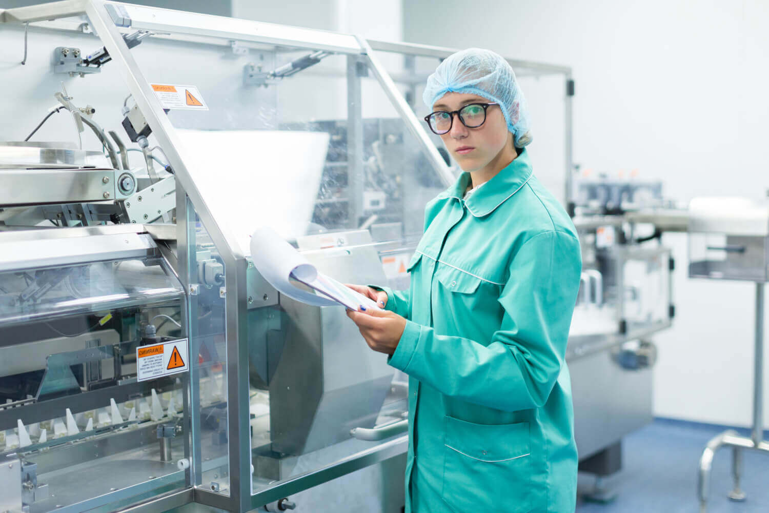 Antistatické pracovní oděvy: Proč jsou důležité?