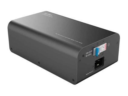 IsoTek V5 Syncro Uni 16 Bk 3Q Left 1300x630