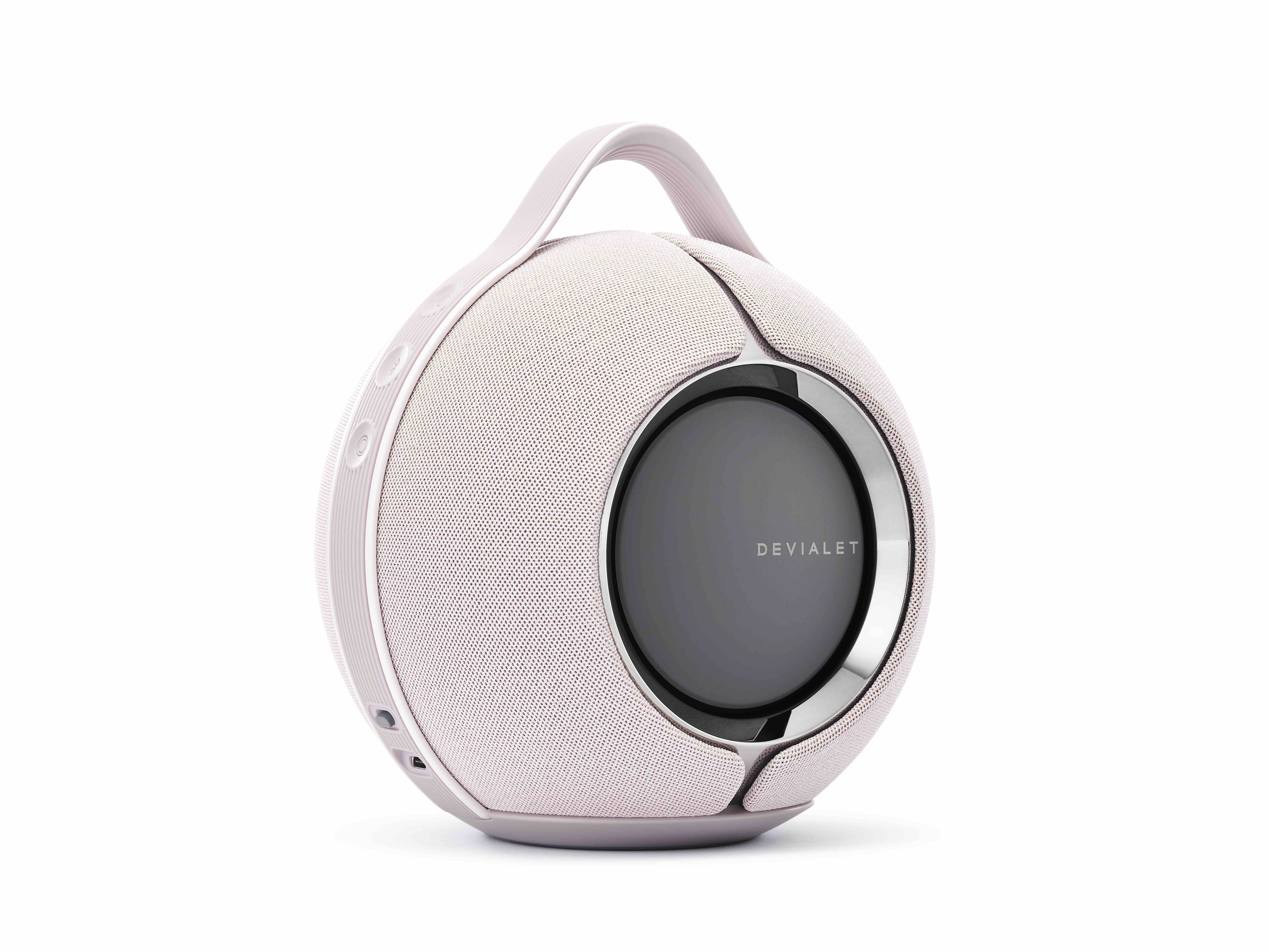 Devialet Mania s dokovací stanicí Mania Station