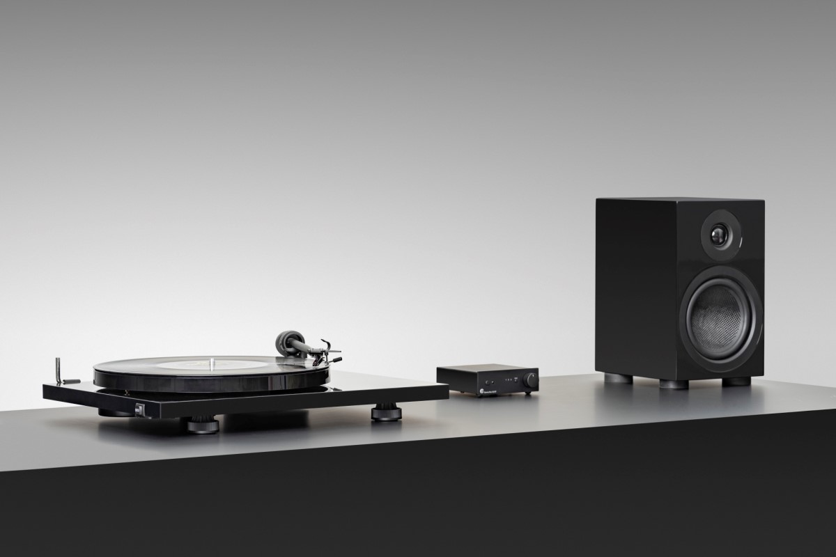 Pro-Ject E1 jako součást gramofonové sestavy