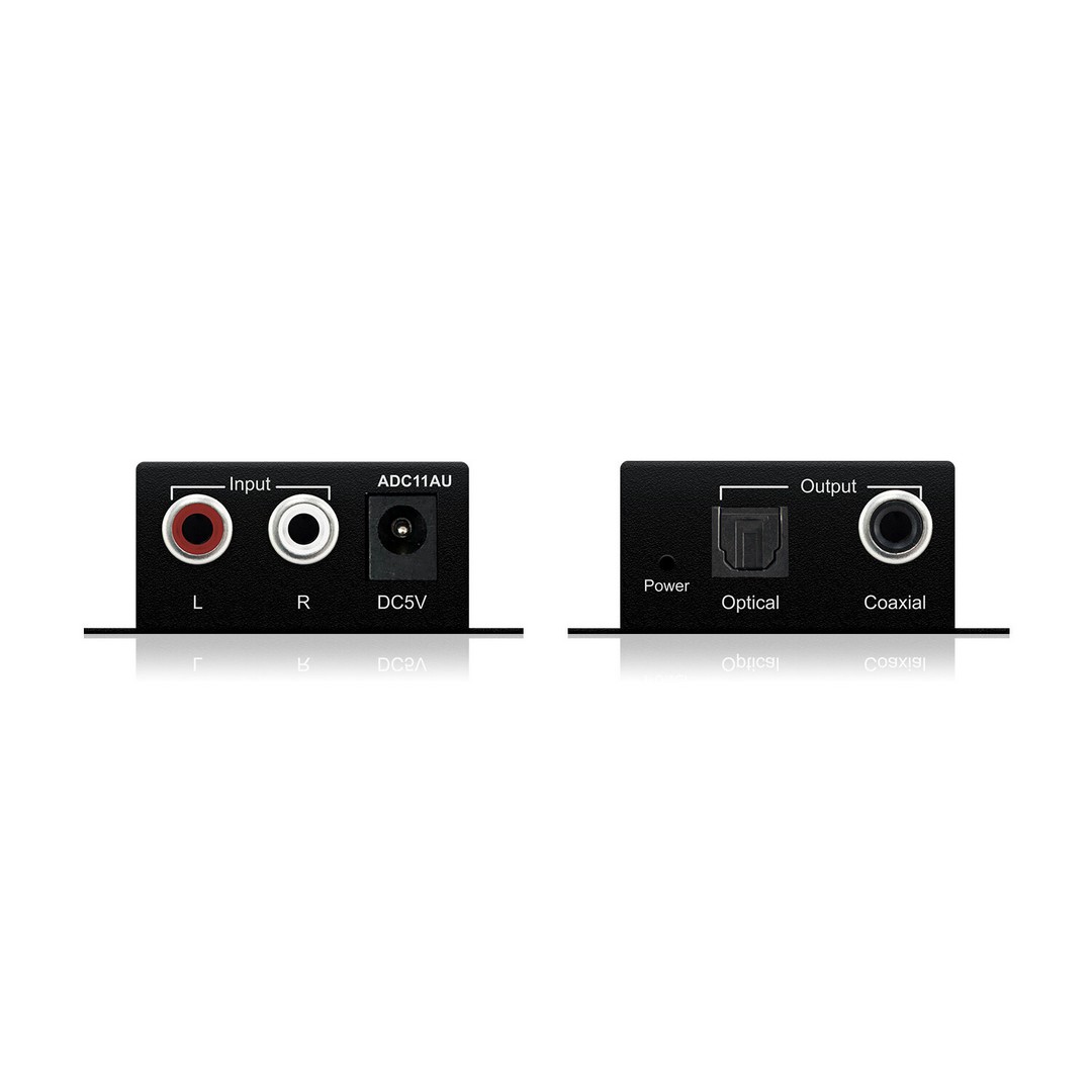 Blustream audio převodník ADC11AU na bílém pozadí