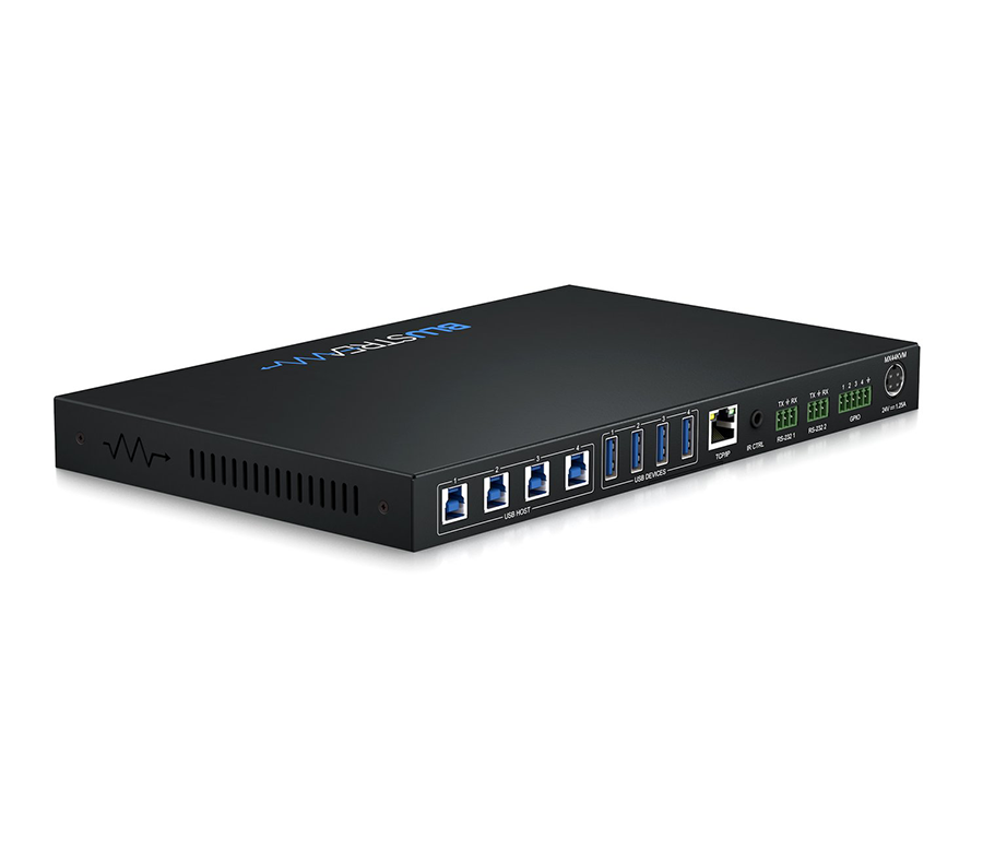 Přepínač Blustream MX44KVM zapojený v AV instalaci s dalšími převodníky