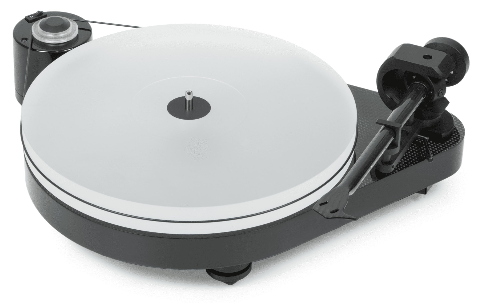 Pro-Ject RPM 5 Carbon v provedení Piano Black s akrylátovým talířem a karbonovým ramenem