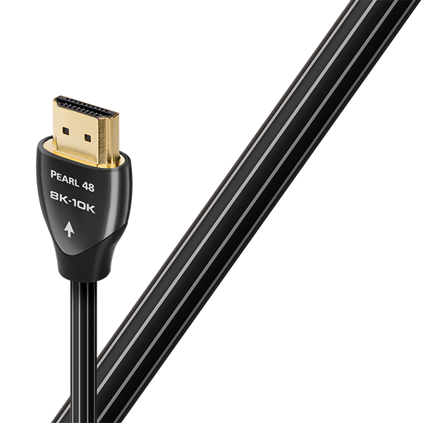 AudioQuest Pearl 48 HDMI 2.1 zapojený mezi přehrávačem a AV receiverem — full-width 16:9