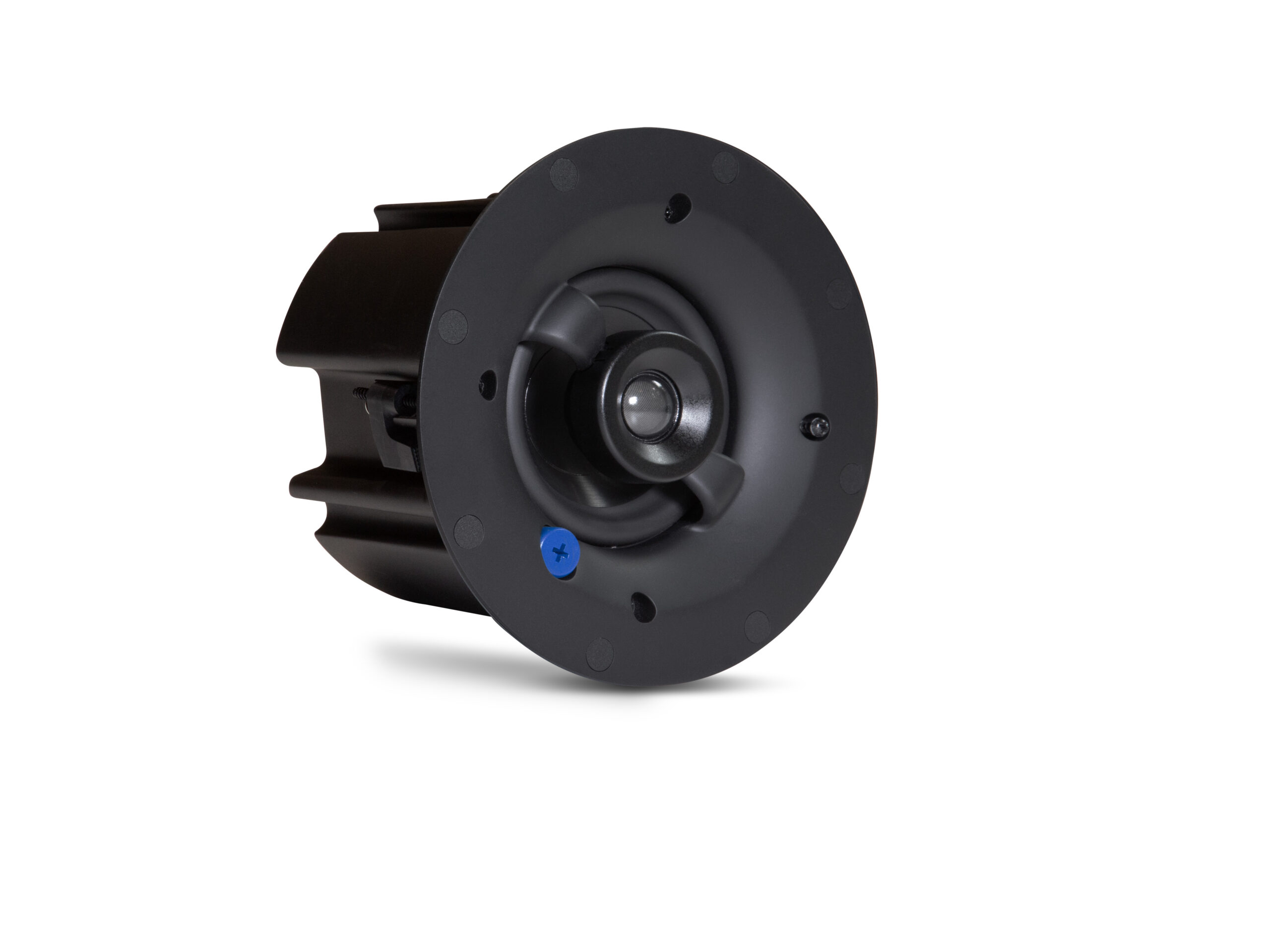 Bluesound Professional BCS250 v perspektivním pohledu se snímatelnou magnetickou mřížkou