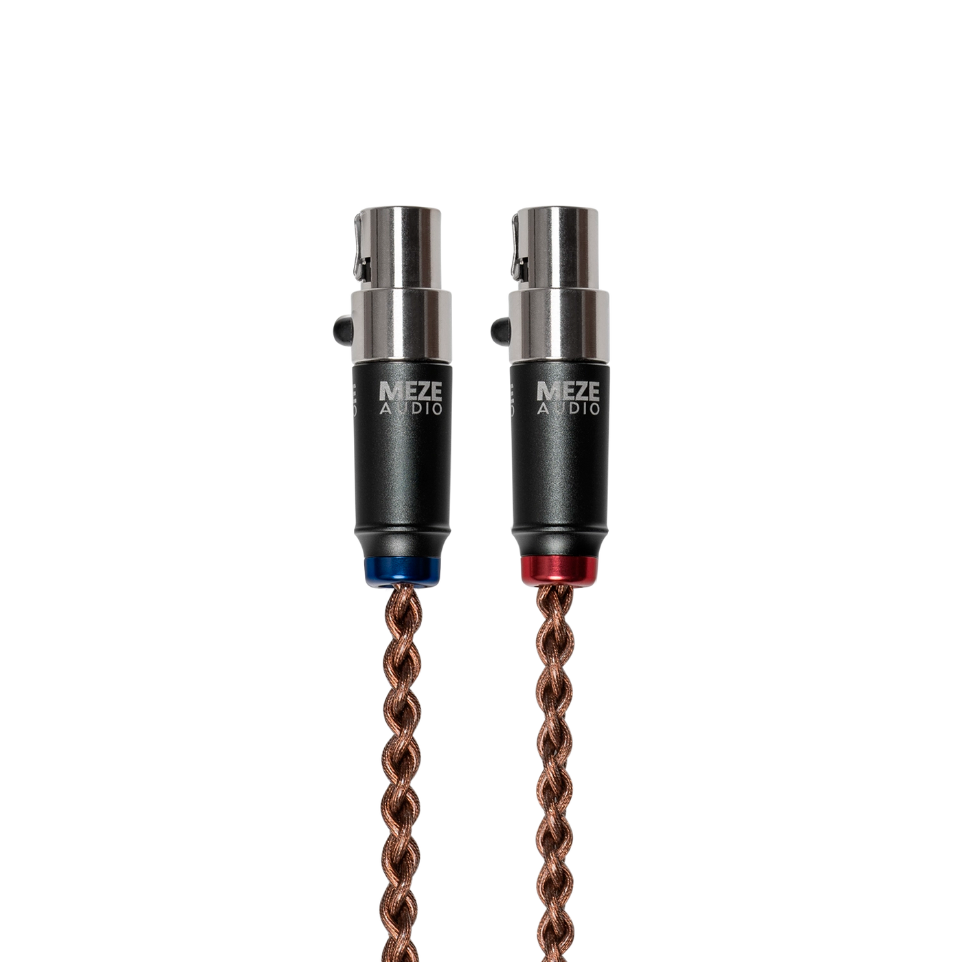 Detail dvou Mini XLR koncovek kabelu Meze Audio Mini XLR Copper PCUHD Cable s odlišením levého a pravého kanálu