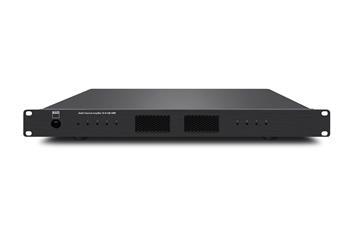 NAD CI 8-120 DSP v instalačním racku s připojenými reproduktorovými terminály