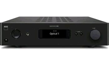 Detail NAD C 658 s ovládacími prvky a sloty pro MDC moduly