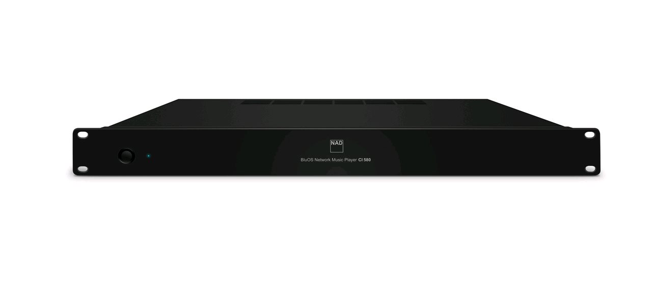NAD CI 580 V2 — čtyřzónový hudební streamer v custom-install provedení do racku