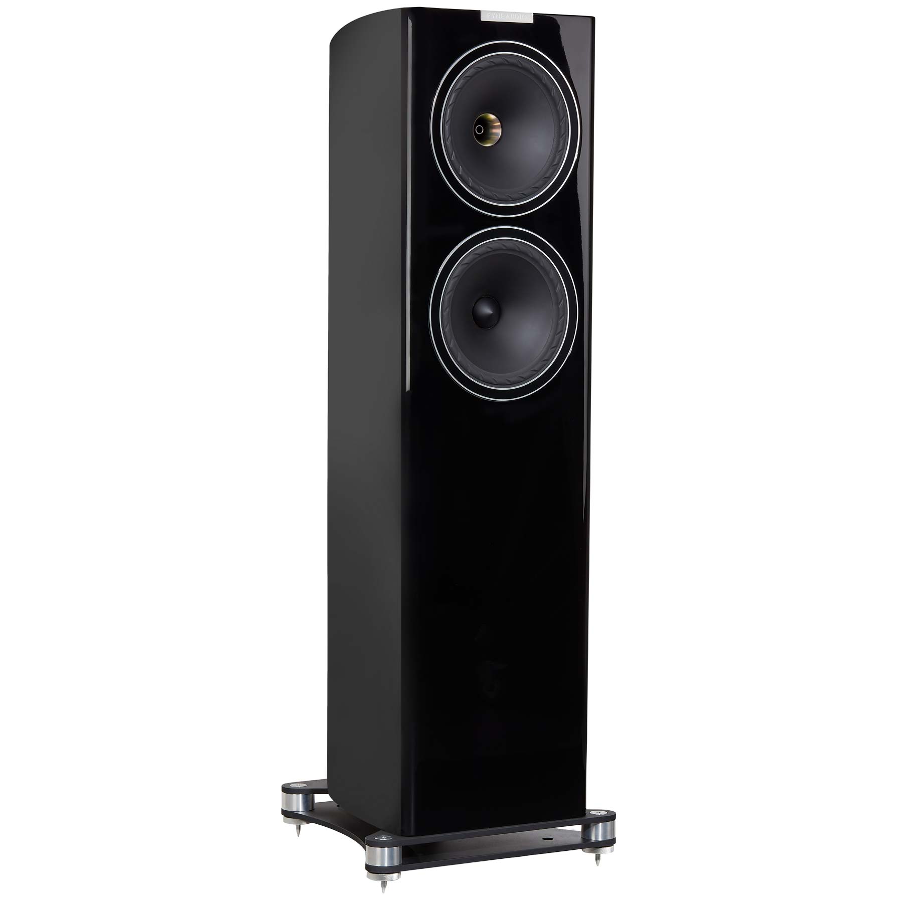 Fyne Audio F702 v černém klavírním laku, pohled ze tří čtvrtin se sejmutou mřížkou