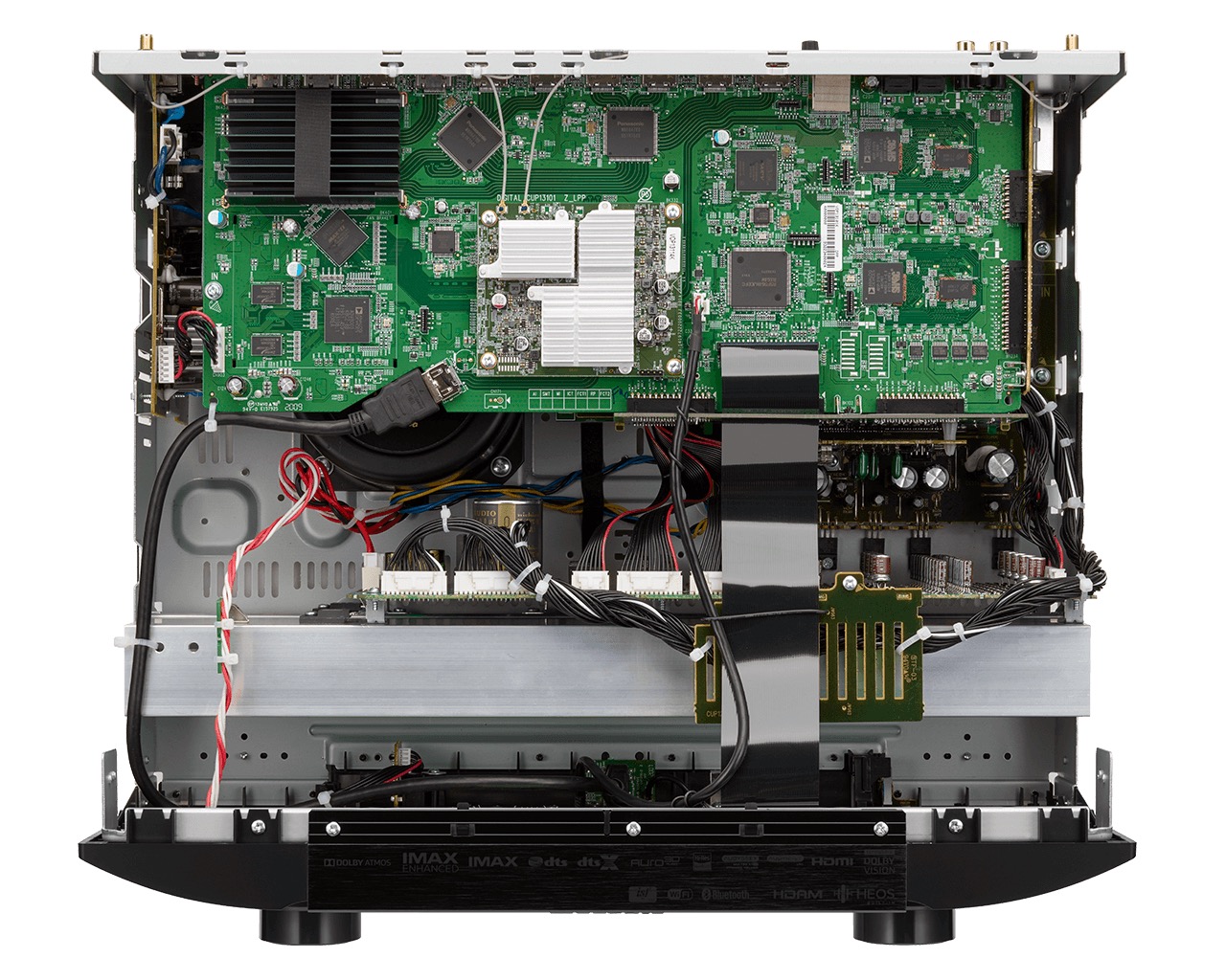 Detail provedení a konstrukce Marantz AV7706