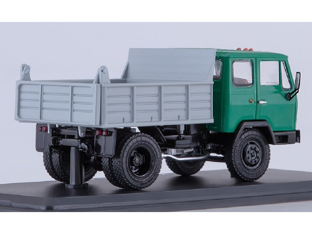 Scale model truck 1:43 KAZ-MMZ-4502 dump truck blue/red 1966
