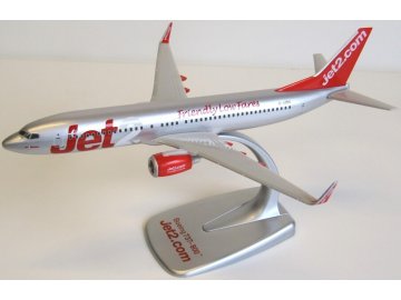 ppc 223595 boeing 737 800 jet2com g jzbu x56 206158 0
