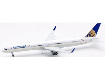 45260 inflight 200 if753co1023 boeing 757 300 continental airlines n57857 x7a 204437 0