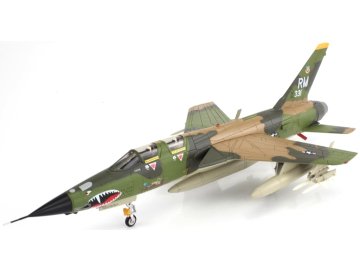 hobbymaster ha2523 f105f thunderchief usaf red river showboat 63 8331 354 tfs355 tfw takhki rtafb xb0 204750 0