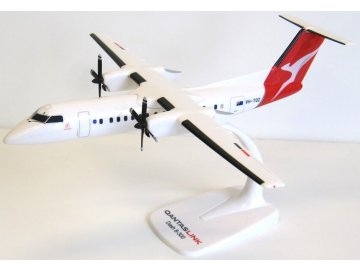 45904 ppc 224363 bombardier dash 8 300 qantas link vh tqz x79 210092 0