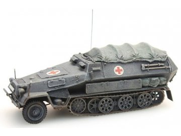 sdkfz 251 8b sanitaetspanzer