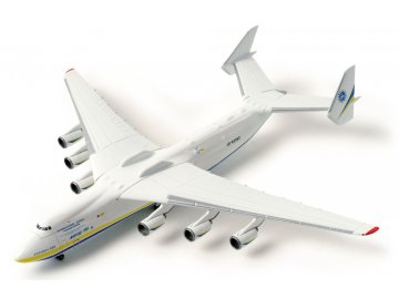 an225