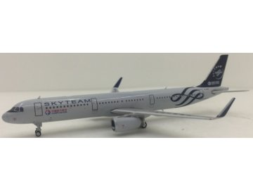 phoenix models 11660 airbus a321 china eastern skyteam b 1837 xa4 175175 0