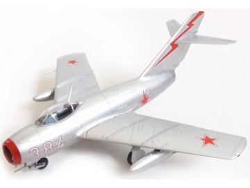Easy Model - Mikojan-Gurevič MiG-15 Fagot, sovětské letectvo, Čína, 1951, 1/72
